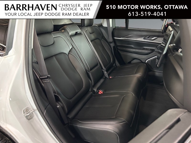 2023 Jeep Grand Cherokee 4xe 4x4 | Hybrid, Leather, Pano Roof, DVD