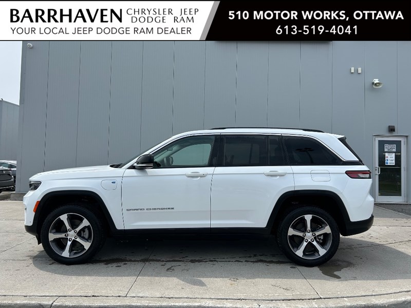 2023 Jeep Grand Cherokee 4xe 4x4 | Hybrid, Leather, Pano Roof, DVD