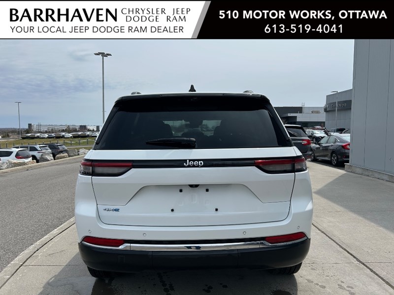 2023 Jeep Grand Cherokee 4xe 4x4 | Hybrid, Leather, Pano Roof, DVD