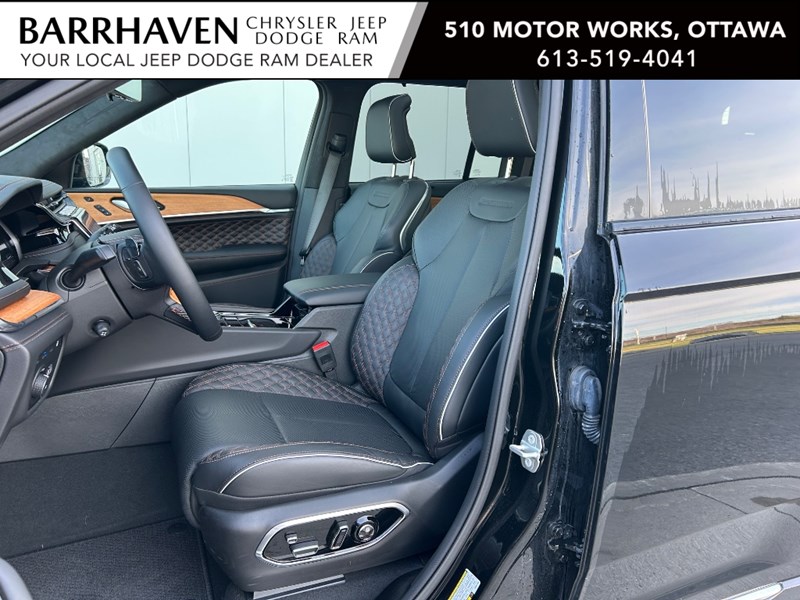 2023 Jeep Grand Cherokee 4xe Summit Reserve 4x4