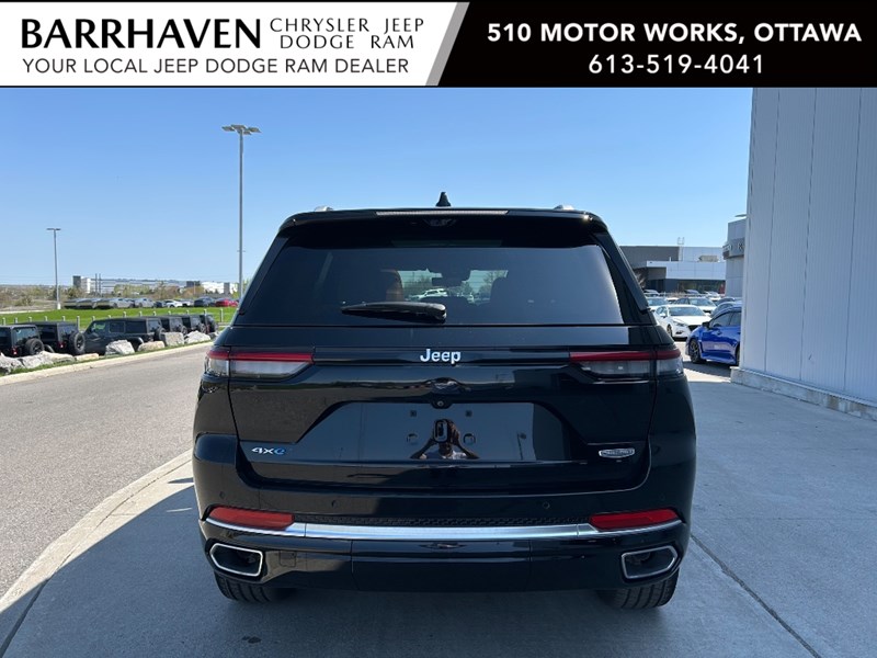 2023 Jeep Grand Cherokee 4xe Summit Reserve 4x4 | Hybrid, Leather, Pano Roof