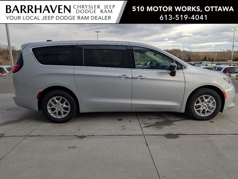 2024 Chrysler Grand Caravan SXT 2WD