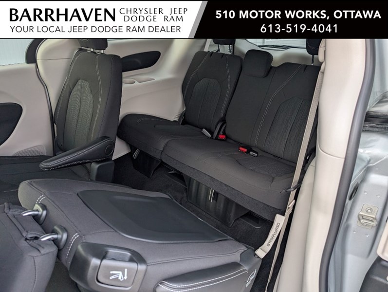 2024 Chrysler Grand Caravan SXT 2WD