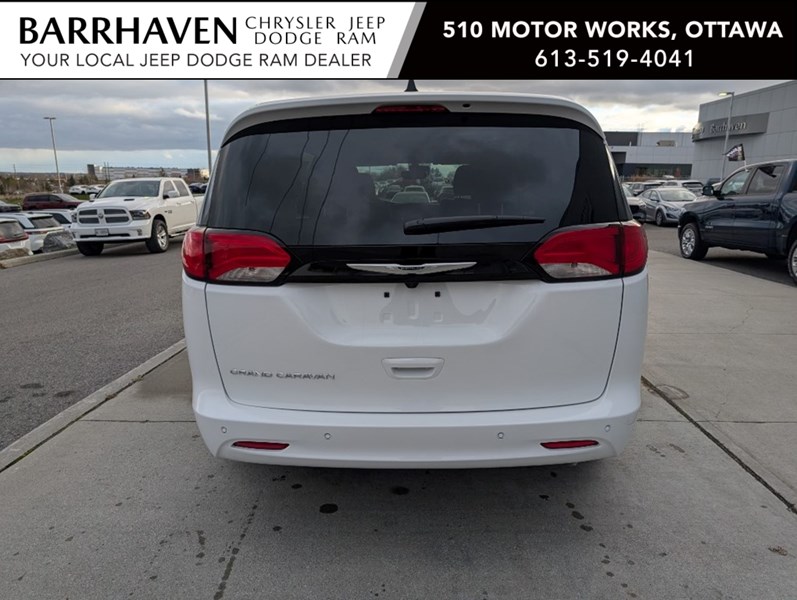 2024 Chrysler Grand Caravan SXT 2WD
