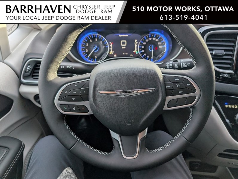 2024 Chrysler Grand Caravan SXT 2WD