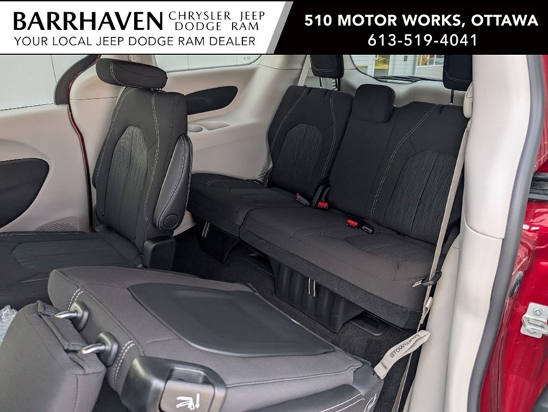 2024 Chrysler Grand Caravan SXT 2WD