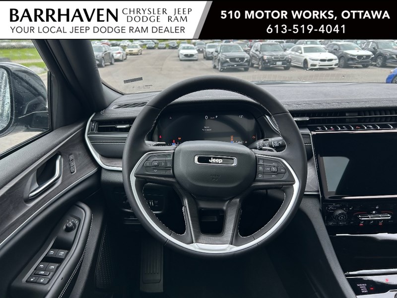 2025 Jeep Grand Cherokee Limited 4x4