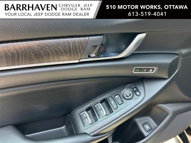 2018 Honda Accord Touring | Low KM's