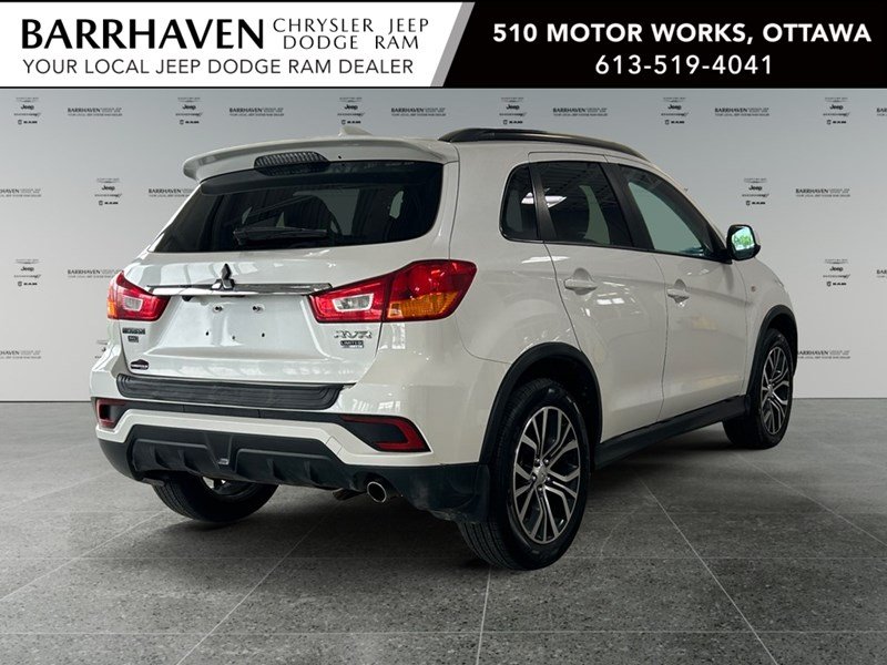 2018 Mitsubishi RVR SE LTD AWC | Ultra Low KM's