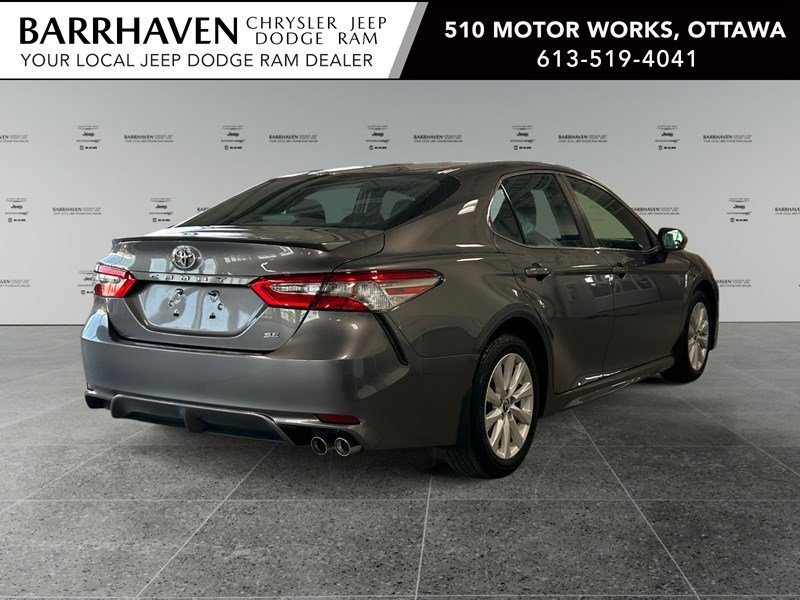 2019 Toyota Camry SE | Ultra Low KM's