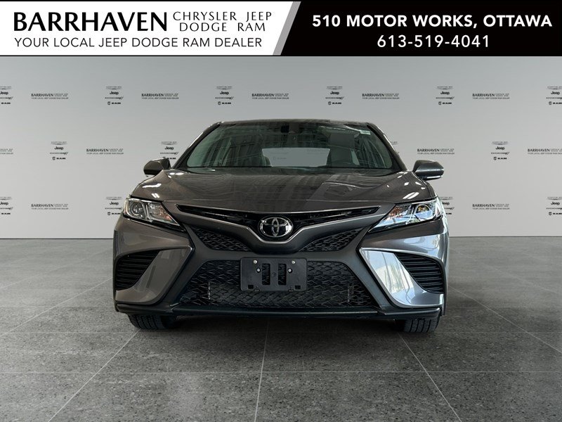 2019 Toyota Camry SE | Ultra Low KM's