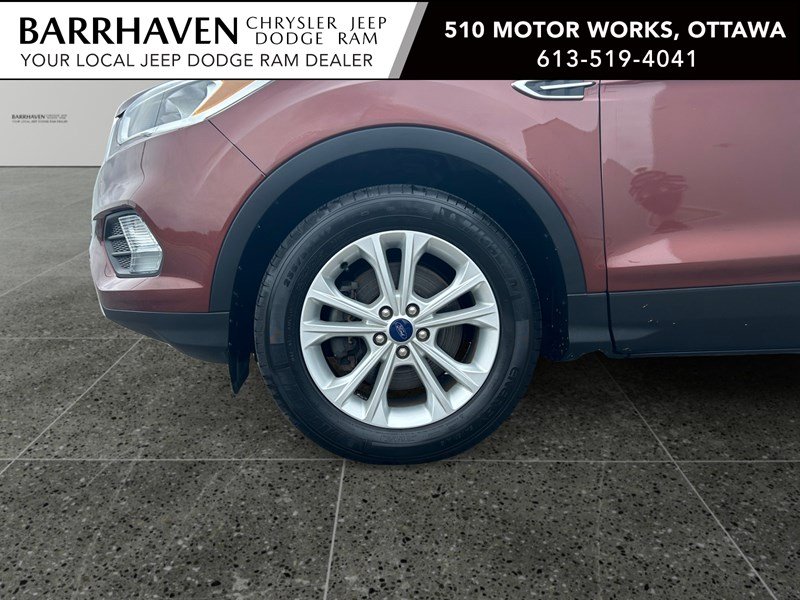 2018 Ford Escape SE AWD | Ultra Low KM's