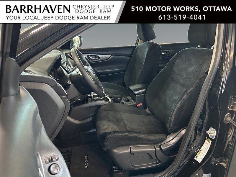 2015 Nissan Rogue S | Ultra Low KM's