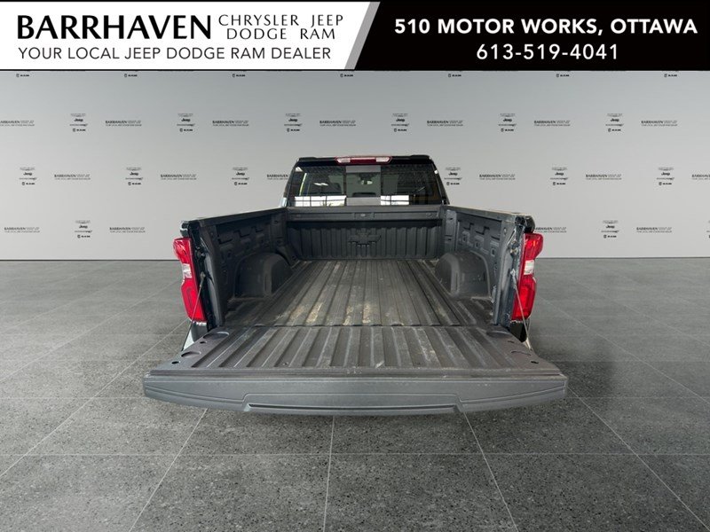 2023 Chevrolet Silverado 1500 4X4 Crew RST 5.3L V8 | Leather