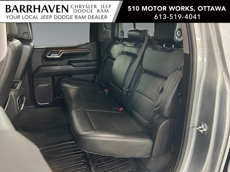2023 GMC Sierra 1500 4WD Crew Cab 147" Denali
