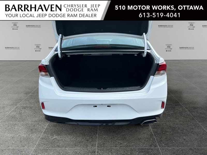 2018 Hyundai Sonata 2.4L GLS | Leather | Sunroof | Ultra Low KM’s