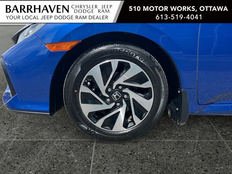 2017 Honda Civic Hatch LX | Ultra Low KM's