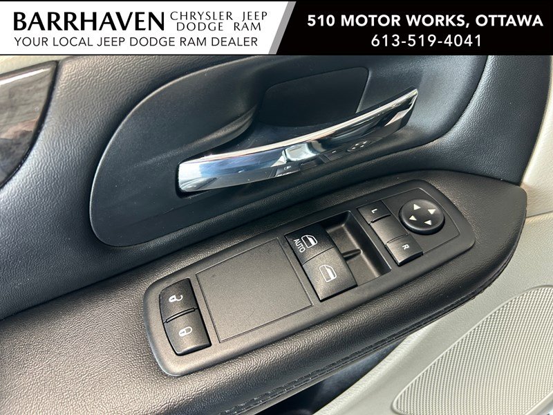 2017 Dodge Grand Caravan Canada Value Package | Ultra Low KM's