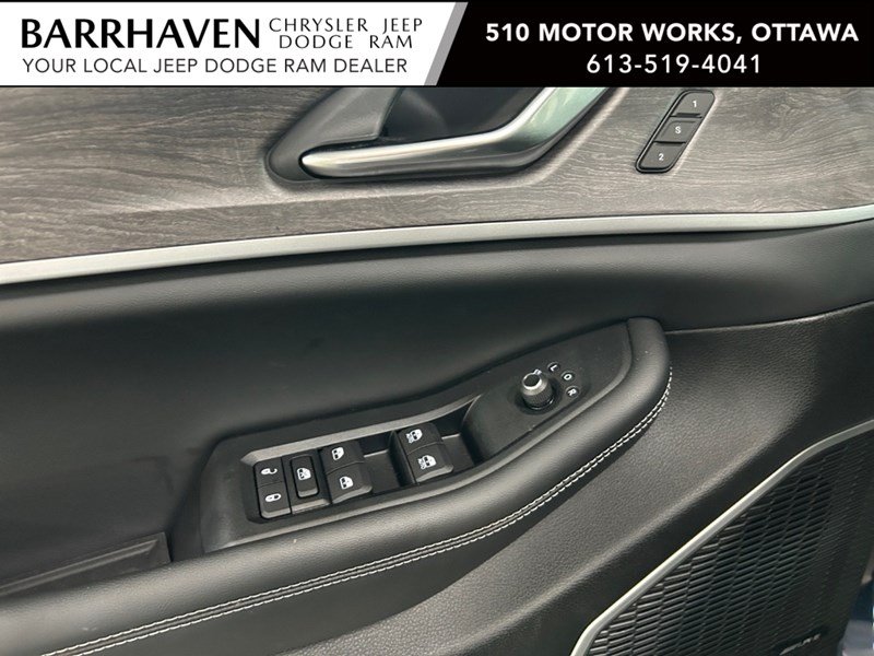 2023 Jeep Grand Cherokee 4xe | Hybrid, Leather, Pano Roof, DVD