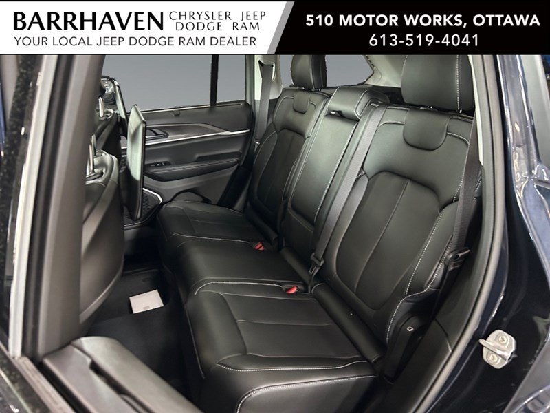 2023 Jeep Grand Cherokee 4xe | Hybrid, Leather, Pano Roof, DVD