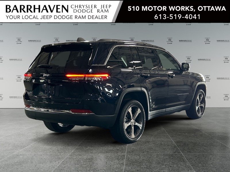 2023 Jeep Grand Cherokee 4xe | Hybrid, Leather, Pano Roof, DVD
