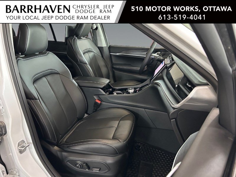 2023 Jeep Grand Cherokee 4xe 4x4 | Hybrid, Leather, Pano Roof, DVD