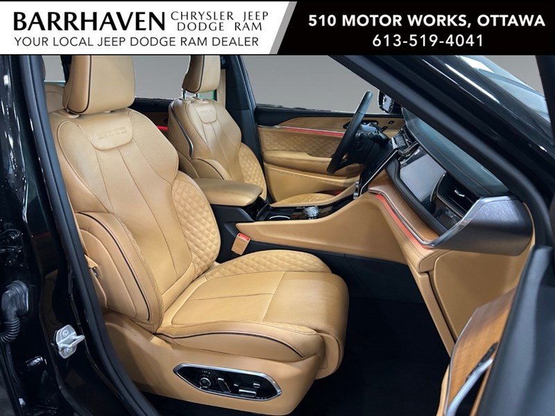 2023 Jeep Grand Cherokee 4xe Summit Reserve 4x4 | Hybrid, Leather, Pano Roof