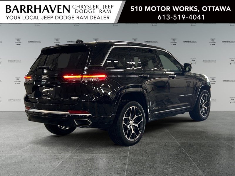 2023 Jeep Grand Cherokee 4xe Summit Reserve 4x4 | Hybrid, Leather, Pano Roof
