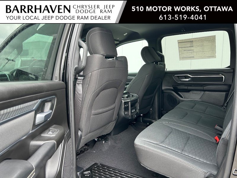 2025 RAM 1500 Big Horn 4x4 Crew Cab 5'7" Box