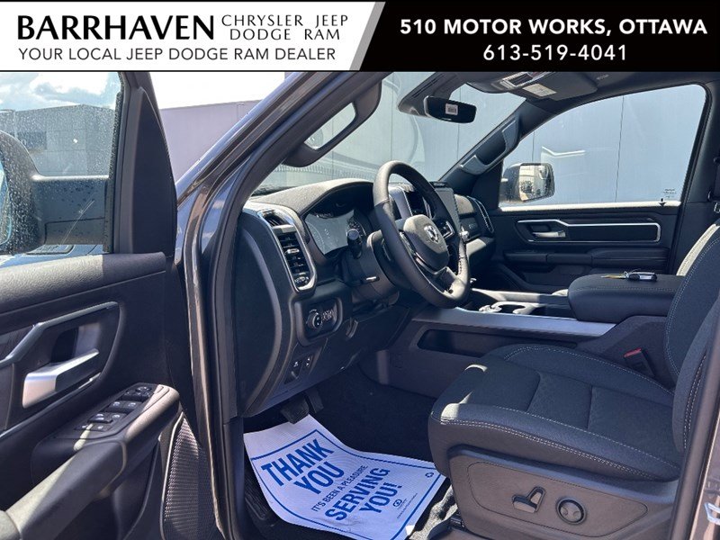 2025 RAM 1500 Big Horn 4x4 Crew Cab 5'7" Box