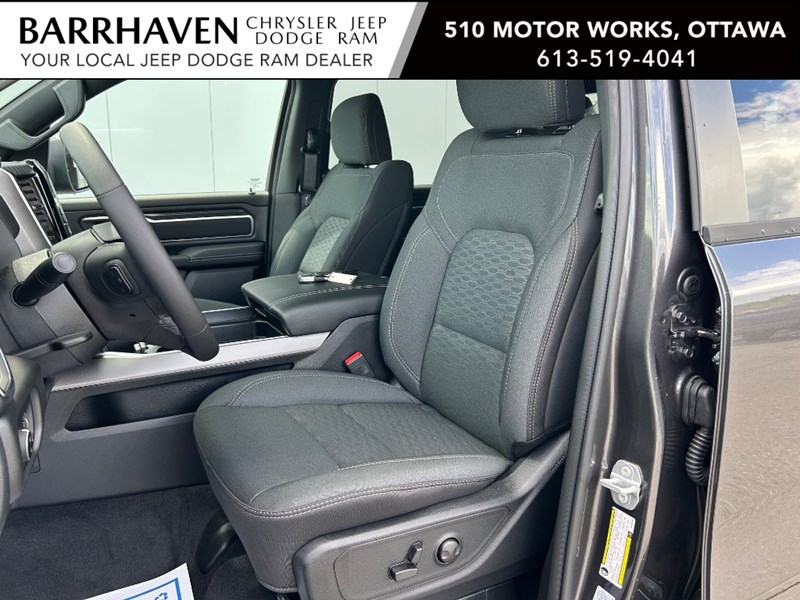 2025 RAM 1500 Big Horn 4x4 Crew Cab 5'7" Box
