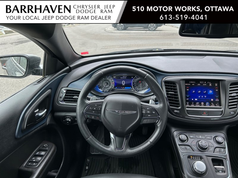 2016 Chrysler 200 S AWD | Leather | Nav | Low KM's