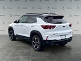 2023 Chevrolet Trailblazer RS image 3