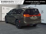 2027 Chrysler Pacifica Select image 3