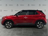 2022 Hyundai Venue Essential w/Two-Tone image 2