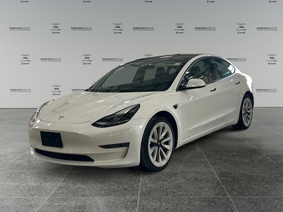2022 Tesla Model 3 Base