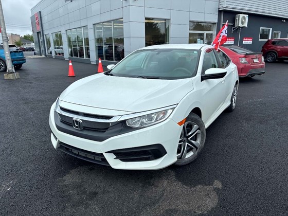 2017 Honda Civic LX (CVT)