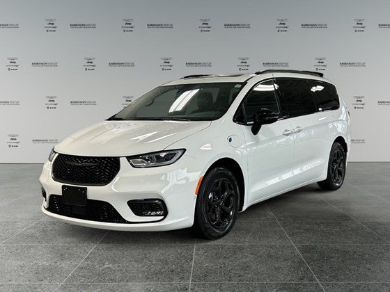 2024 Chrysler Pacifica Hybrid Select