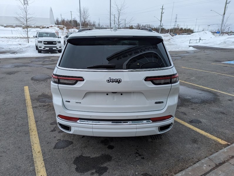 2022 Jeep Grand Cherokee L Overland 4x4 | Leather, Nav, 7 Passenger