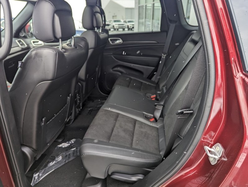 2022 Jeep Grand Cherokee WK Laredo Altitude | Sunroof, Leather, Tow Group
