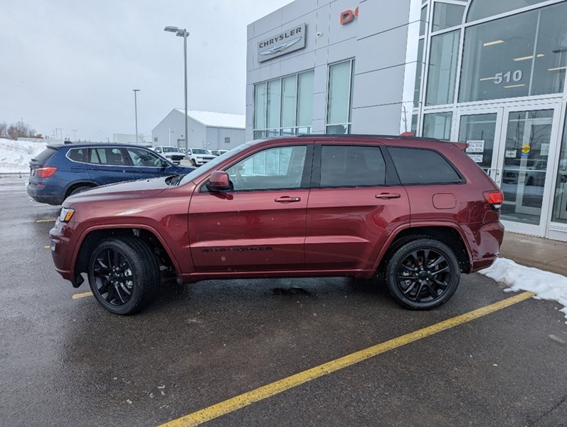 2022 Jeep Grand Cherokee WK Laredo Altitude | Sunroof, Leather, Tow Group