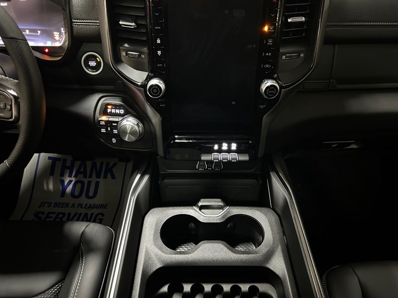 2026 RAM 1500 Sport 4x4 Crew Cab 5'7" Box