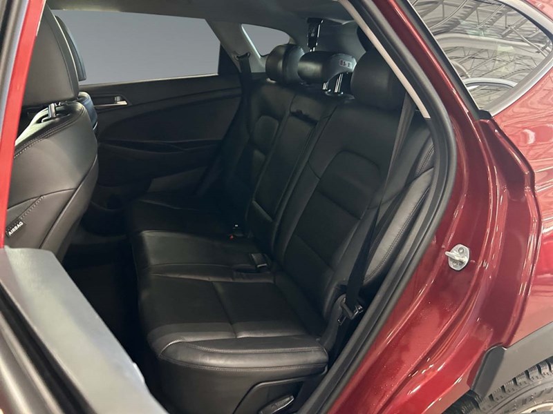 2020 Hyundai Tucson Preferred AWD w/Sun & Leather Package | Low KM’s