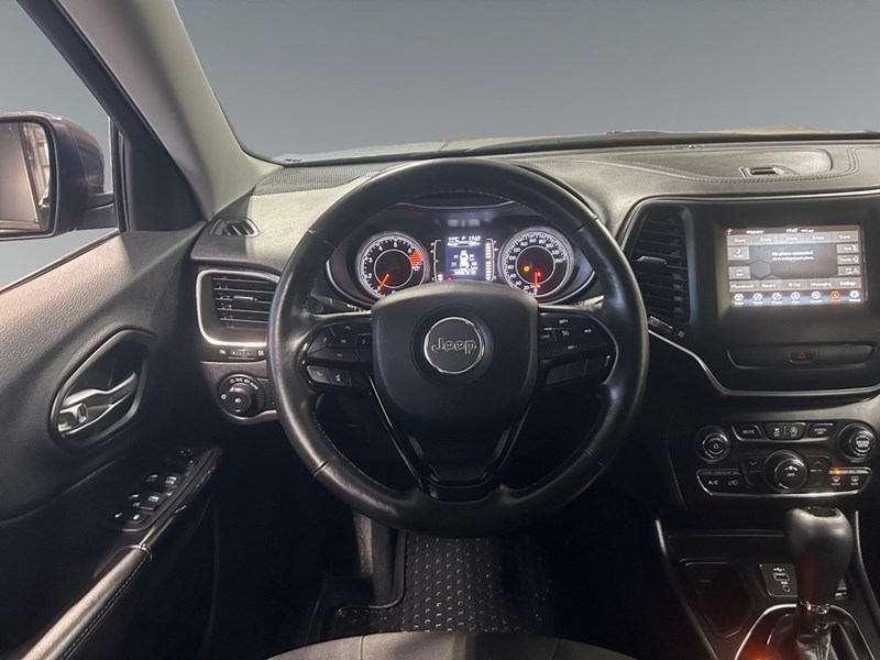 2019 Jeep Cherokee North | Low KM's