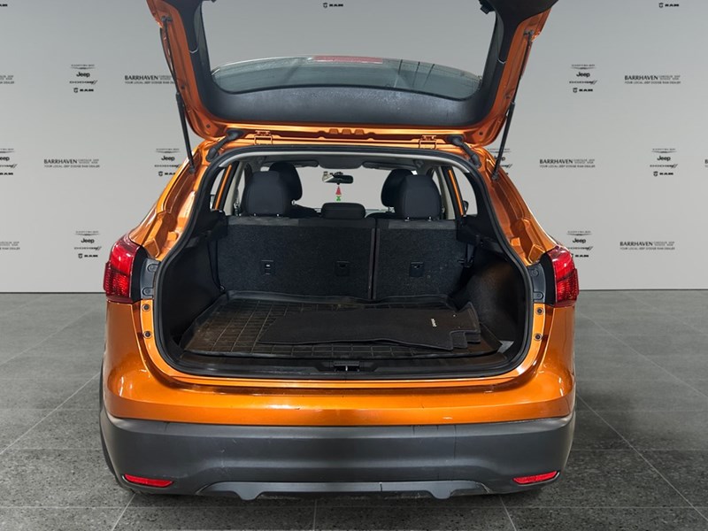 2018 Nissan Qashqai AWD SV