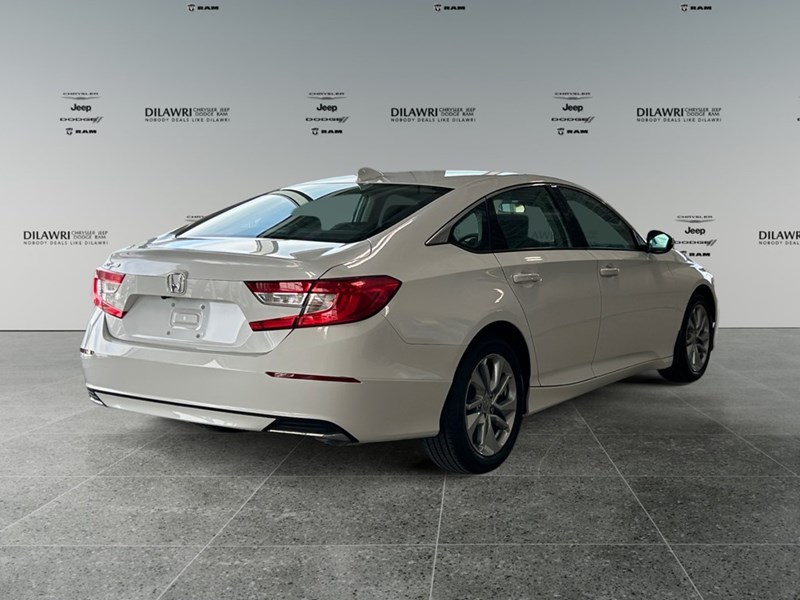 2018 Honda Accord LX | Ultra Low KM's