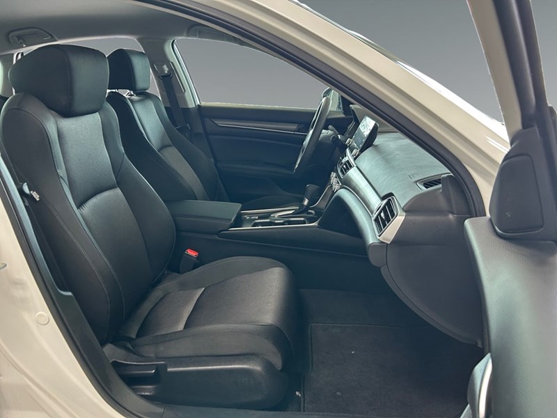 2018 Honda Accord LX | Ultra Low KM's