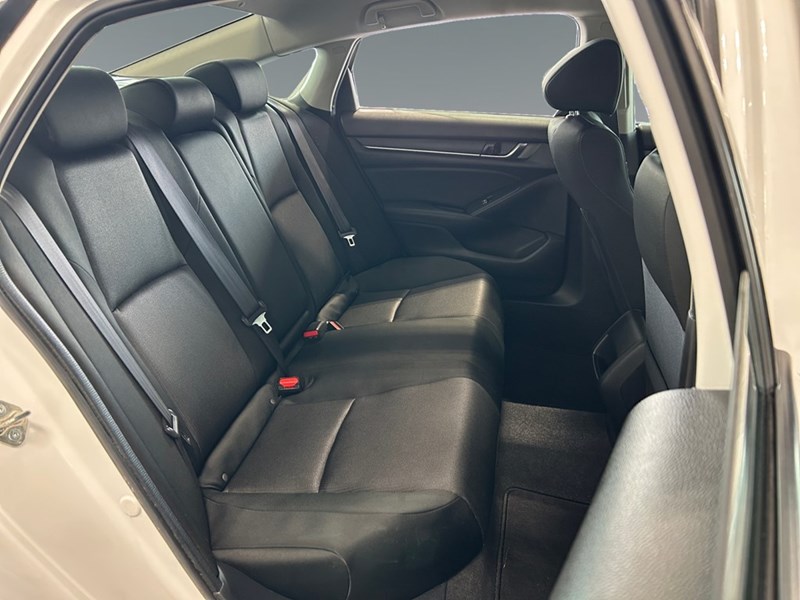 2018 Honda Accord LX | Ultra Low KM's