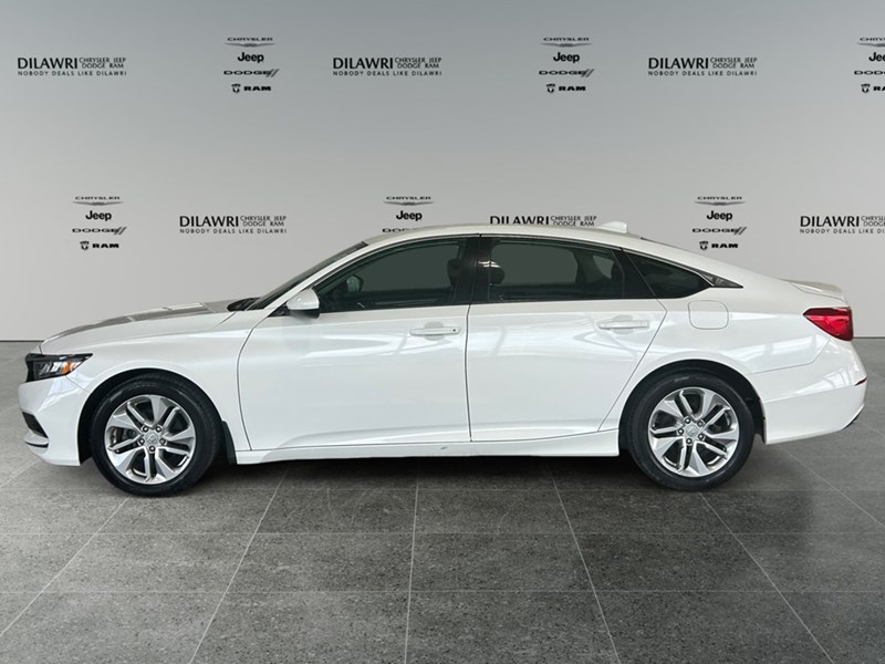 2018 Honda Accord LX | Ultra Low KM's