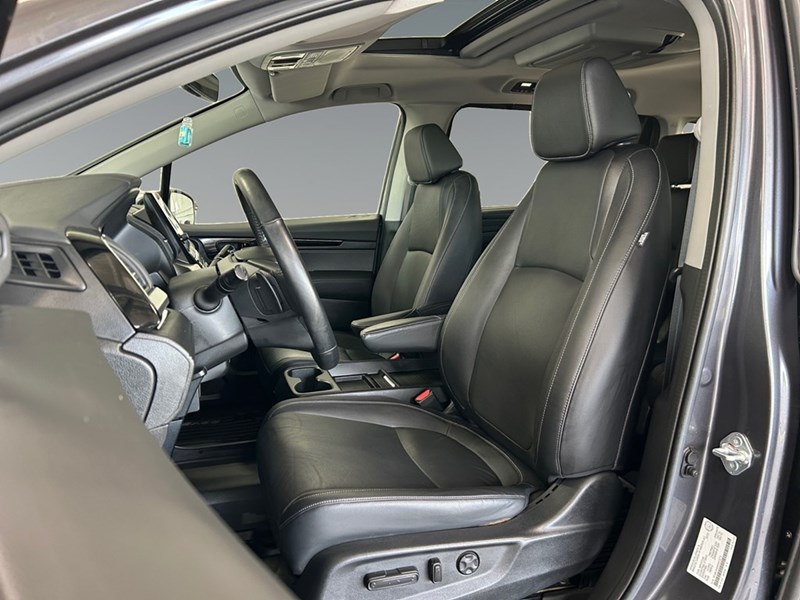 2023 Honda Odyssey EX-L | DVD | 8-Pass | Like NEW